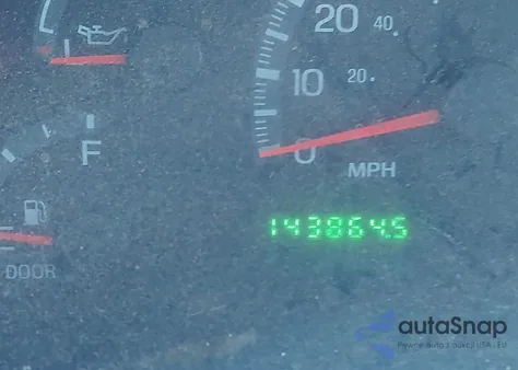 2001 Ford F-150 Lariat/Xl/Xlt z USA, uszkodzony, nr VIN 1FTRX18L01NA26738